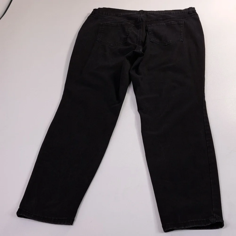 Terra & Sky Skinny Faded Black Jeans Size 16W - Picture 9 of 14